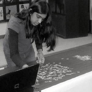 Deepika World's Fastest Jigsaw Puzzle Solver