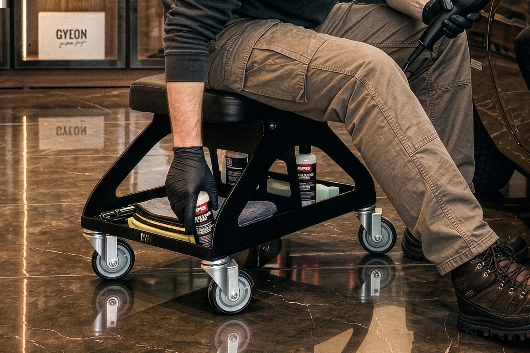 RYFA SHOPMULE LO SHOP STOOL
