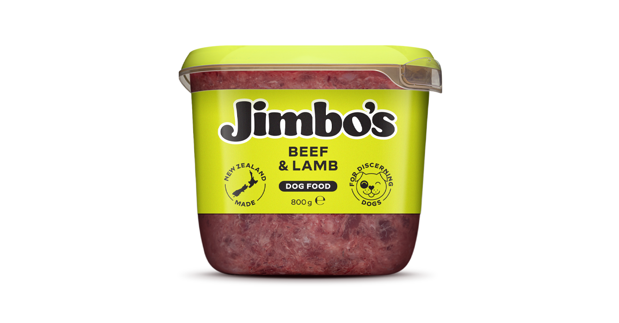 Jimbo's Beef & Lamb is a multi-protein blend perfect for active dogs and puppies. Puppies need a lot of calories to grow so Jimbo's Beef & Lamb is also a highly nutritious addition to their diet.