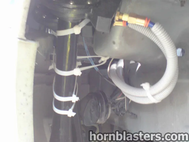 Close-up of Shocker XL train horn bells mounted on Zsolt's Ford Focus HornBlasters gallery photo 4