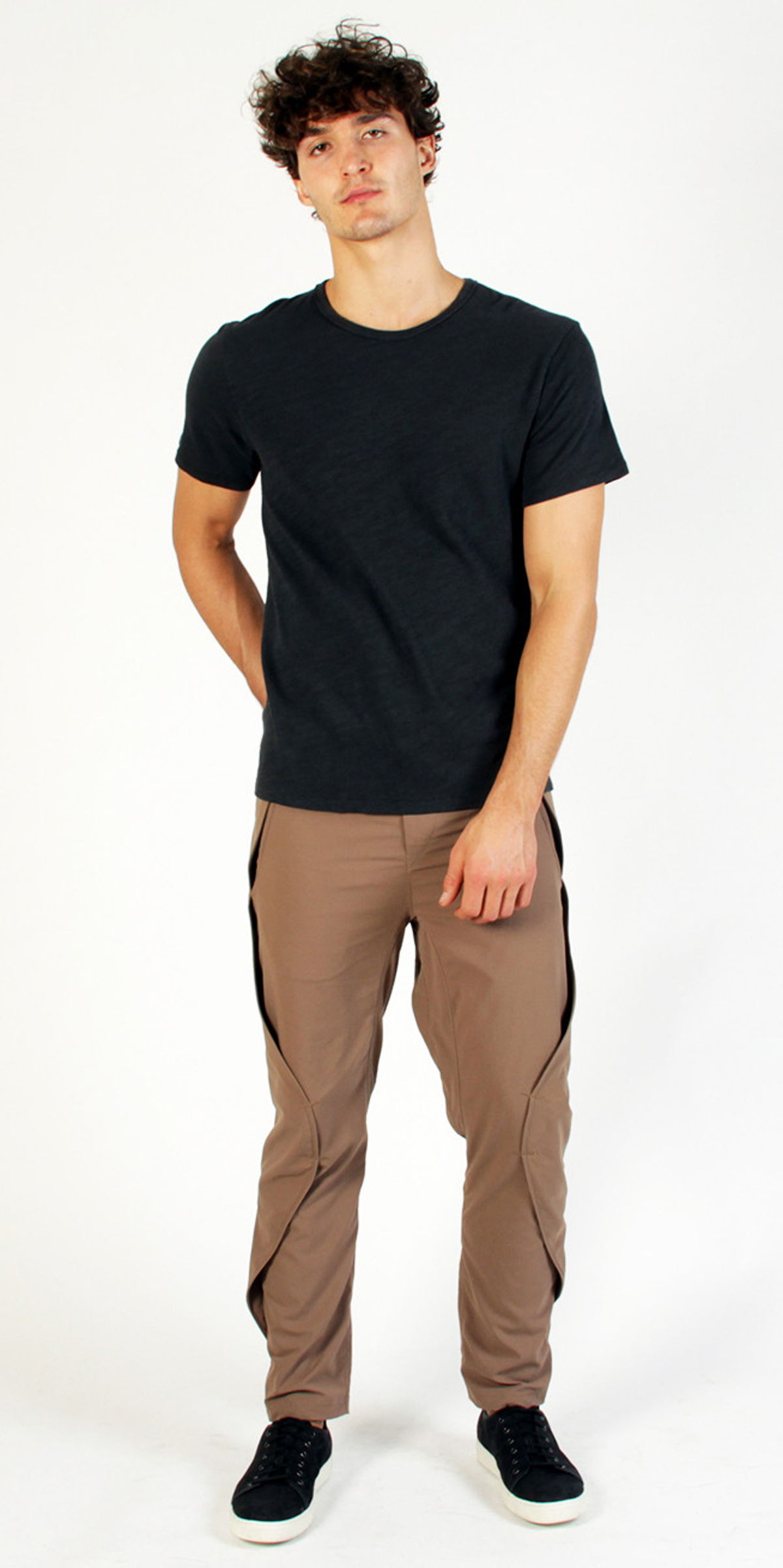 QUEST – EXCEPTIONALLY COMFORTABLE ON THE GO PANT JAVA