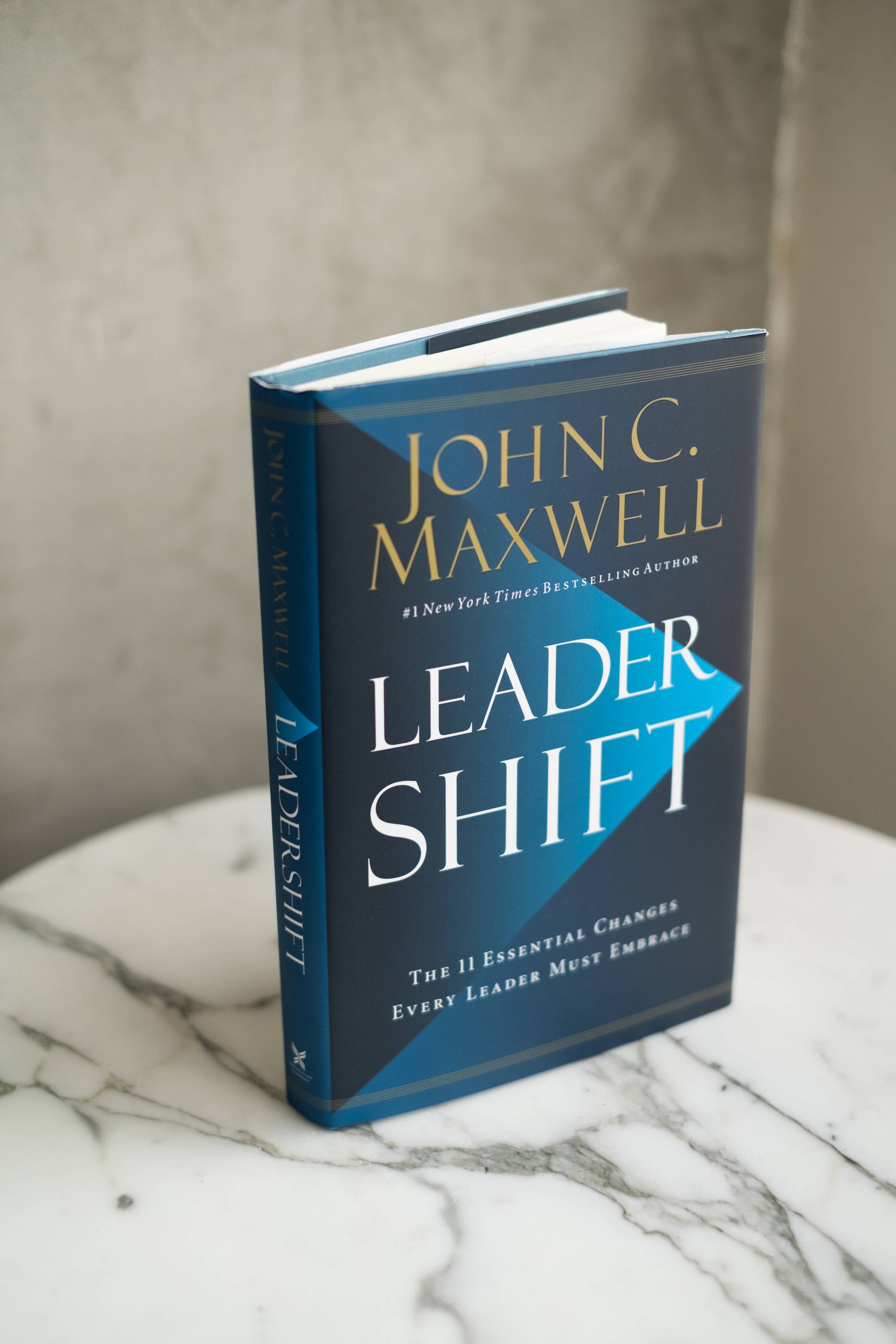 Leadership Book Summaries Leadershift by John C. Maxwell ...