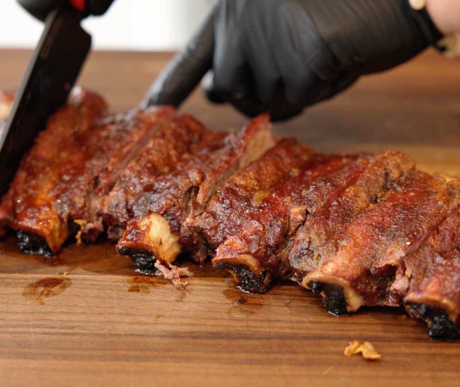 Spicy Orange BBQ、Ribs、Bone-in Ribs、Main Course、Low-and-Slow Cooking、Backyard BBQ