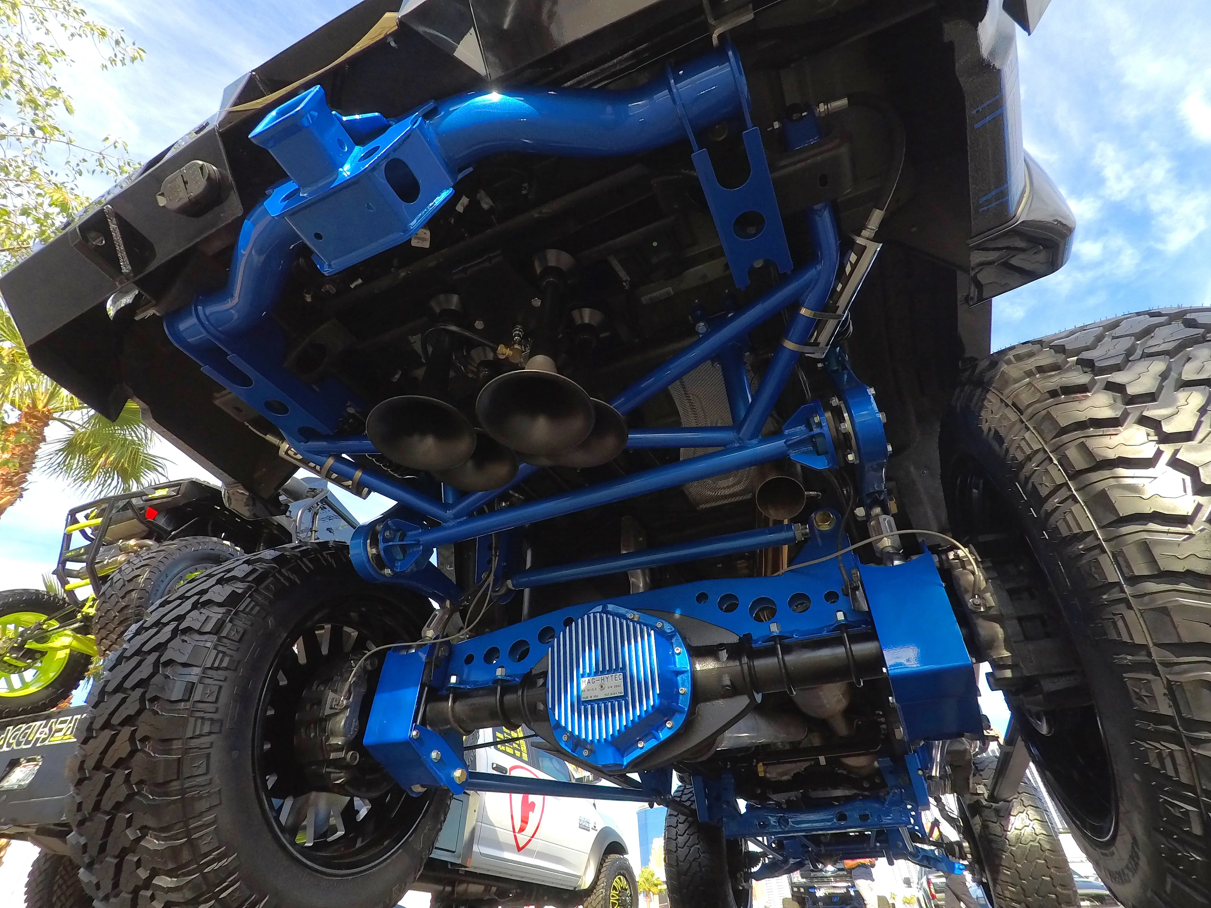 Wide-angle or low perspective of Katrina train horn kit and truck bed area on Drivelines Plus's 2017 Silverado 2500HD HornBlasters gallery photo 4