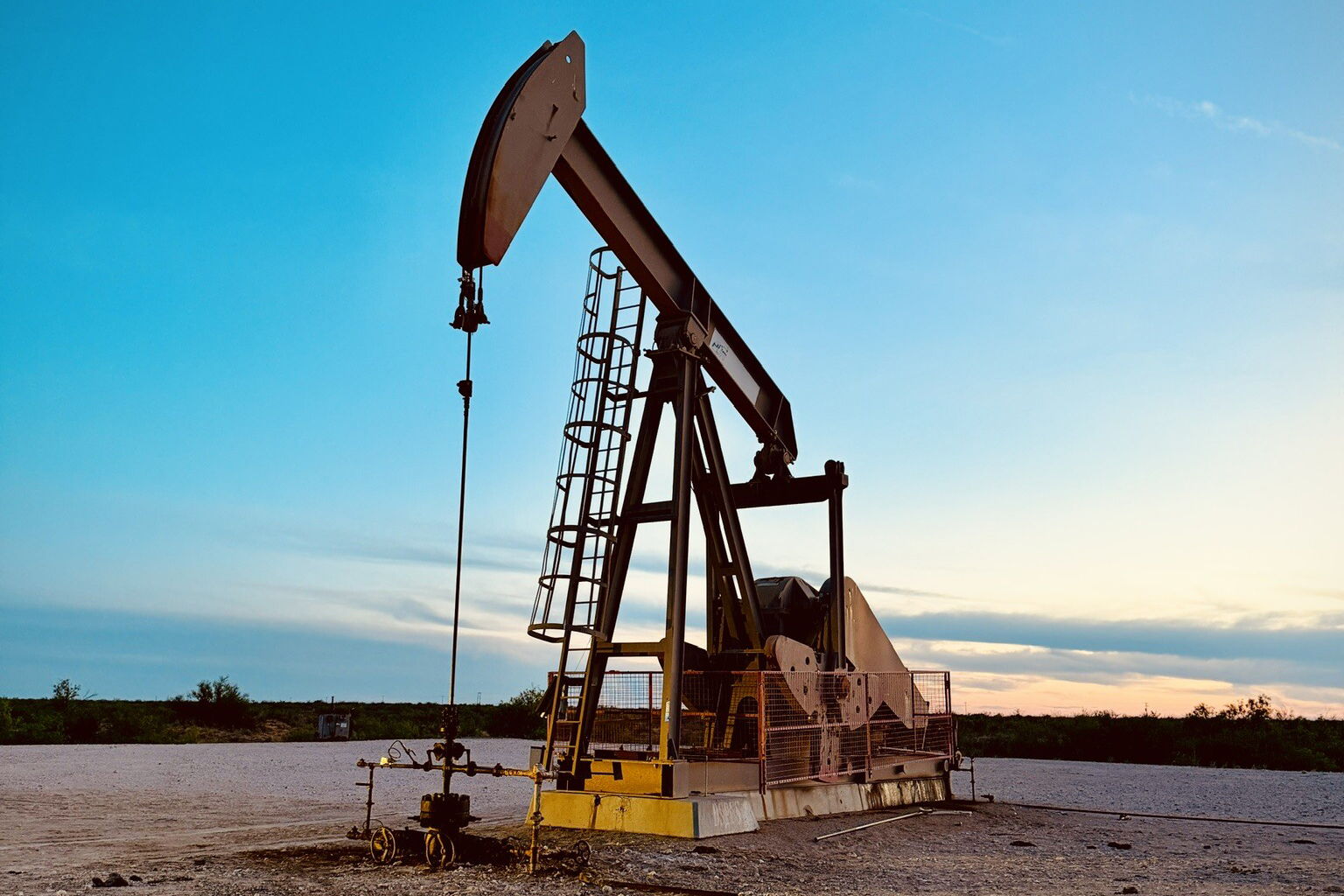 STORIES FROM THE SET: ROUGHNECK RODEO