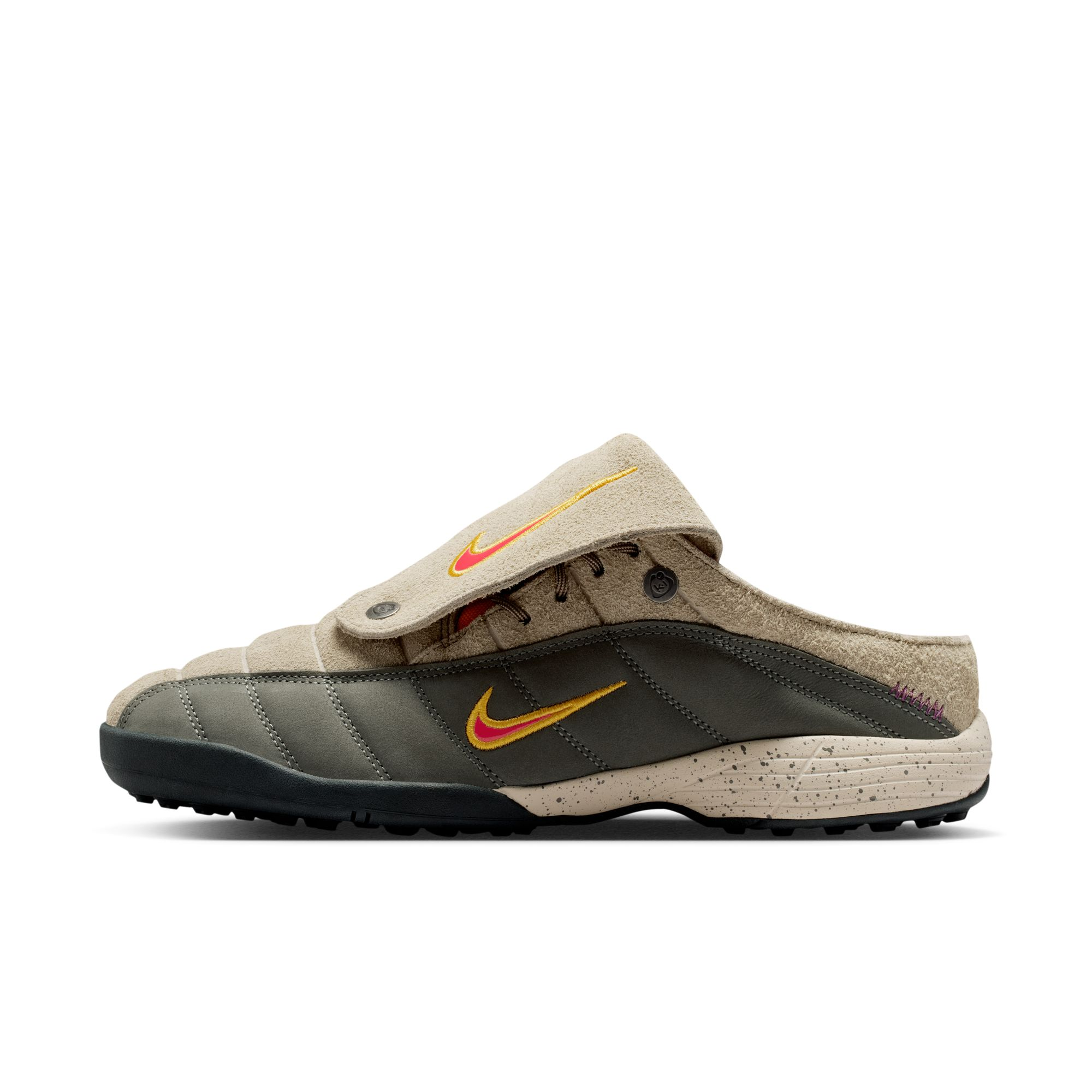 Features | Kids of Immigrants x Nike T90 Mule｜【公式通販 UNION
