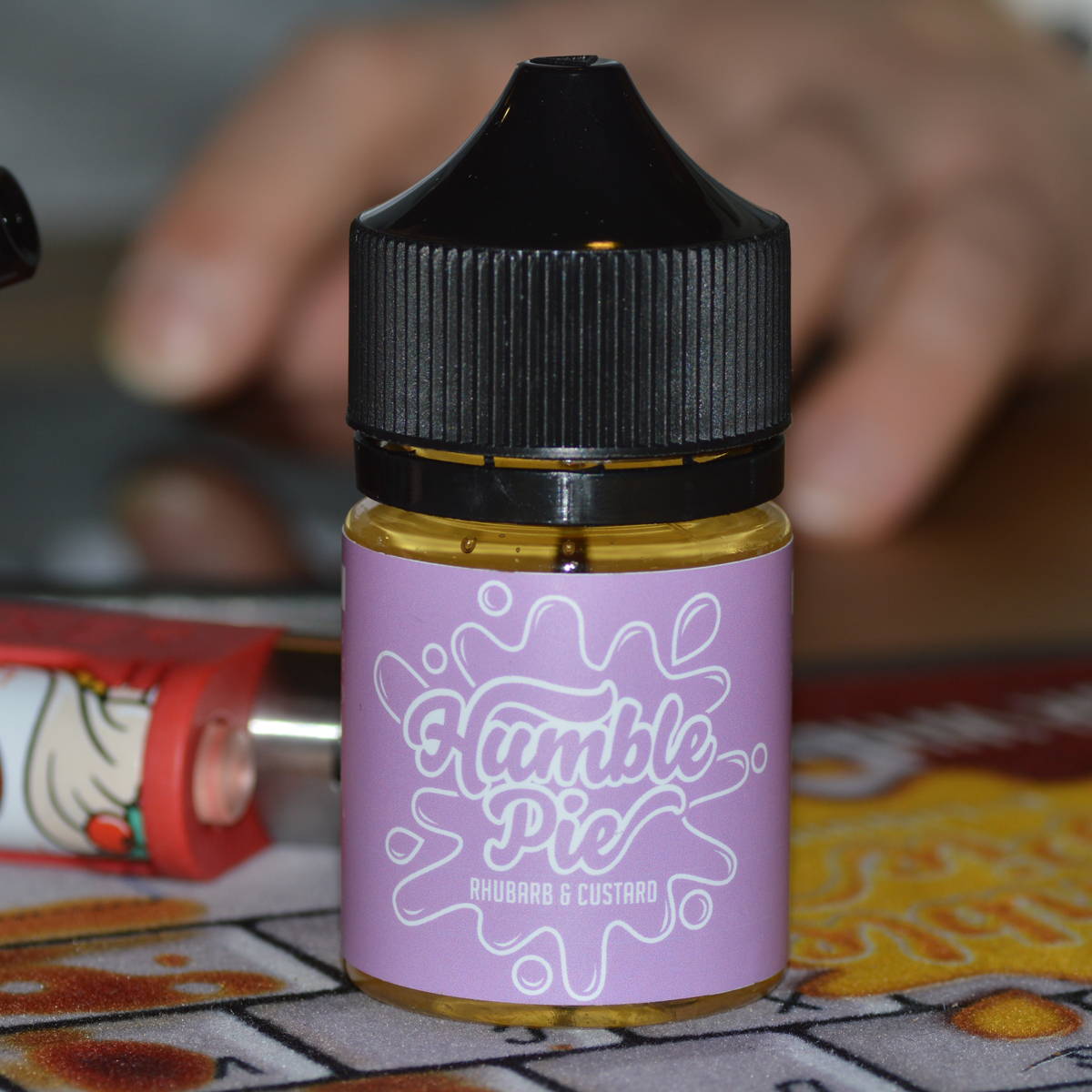 Bottle of Humble Pie e-liquid Rhubarb & Custard