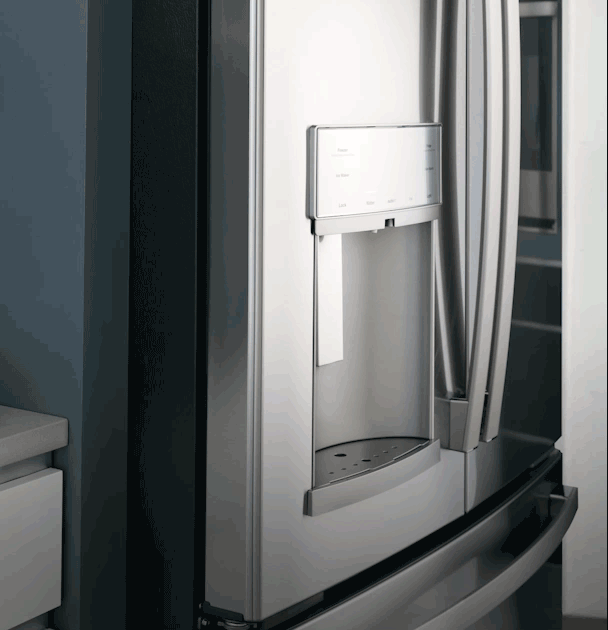 animation demonstrating the difference between a standard depth vs a counter-depth refrigerator