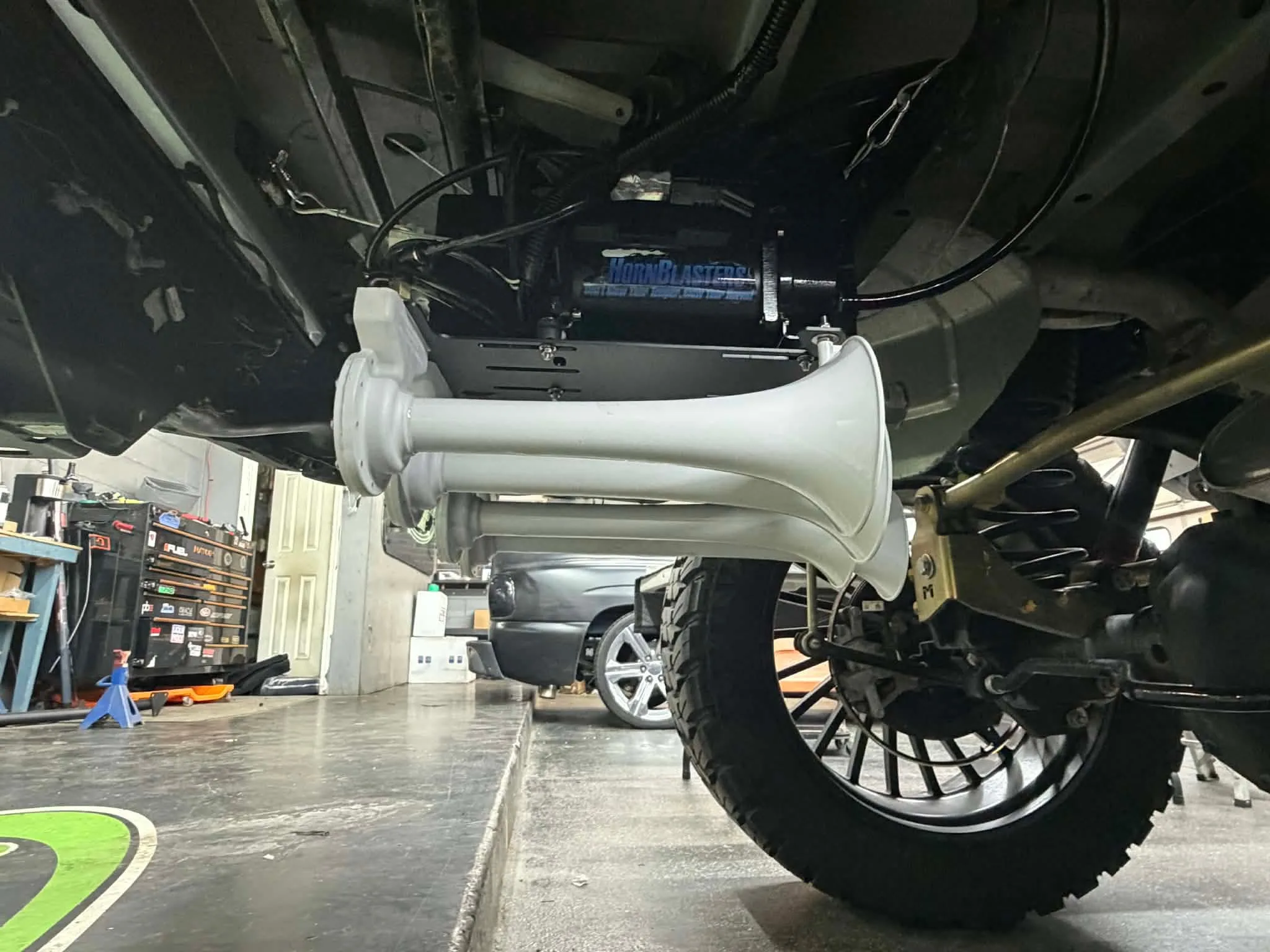 Patrick's 2024 Jeep Gladiator Spare Tire Delete Kit install gallery photo 2