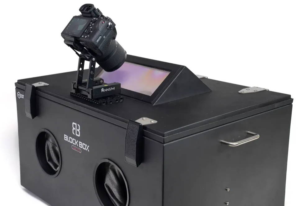 Mission Darkness BlockBox Lab XL forensic box  faraday cage with digital camera mounted to lid transparent window