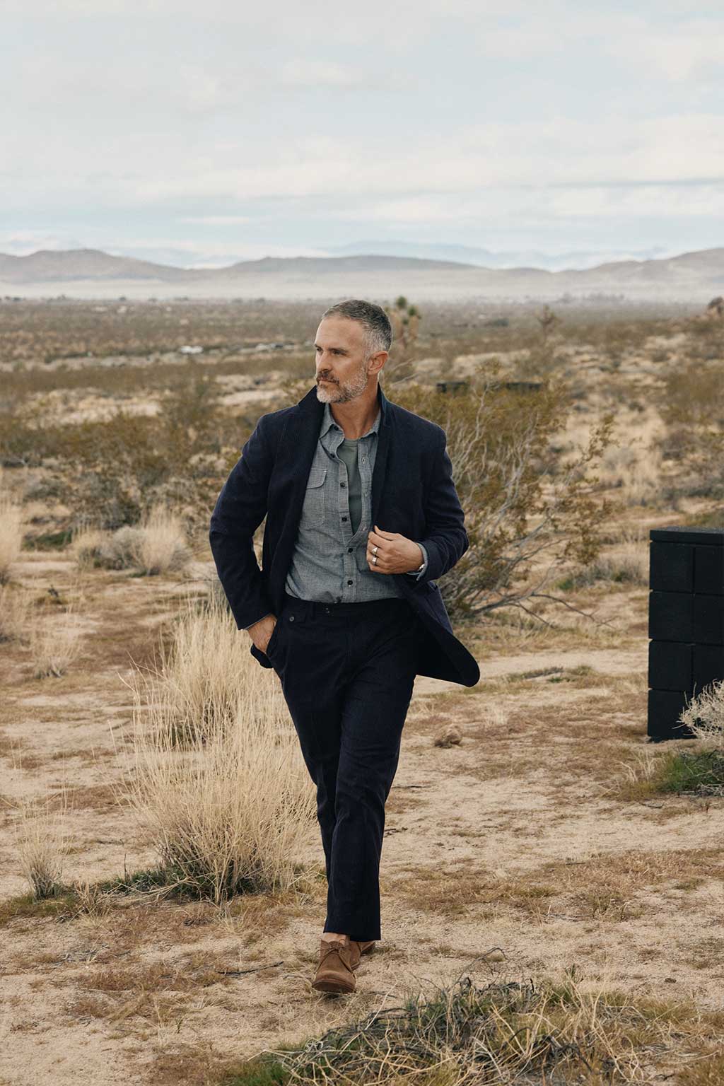 The Shelby Italian Wool Suit in Navy Chalk Stripe