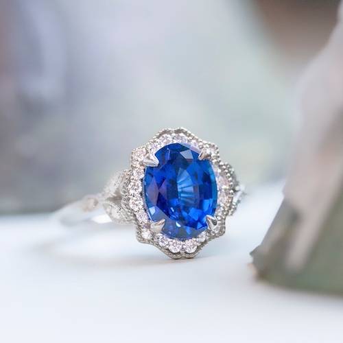 oval halo sapphire ring ornate