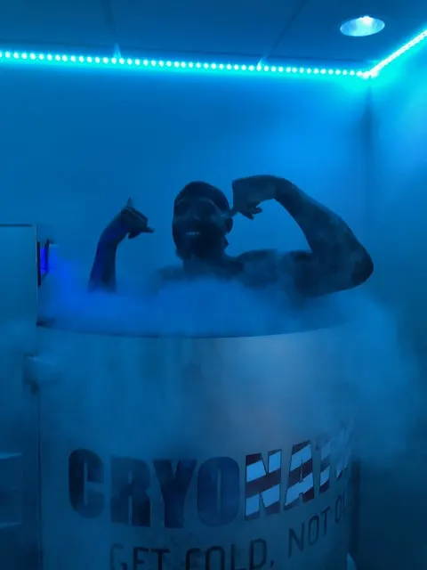 Dez Bryant freezes at Cryo Nation