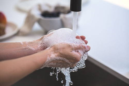 prevent uti and wash hands