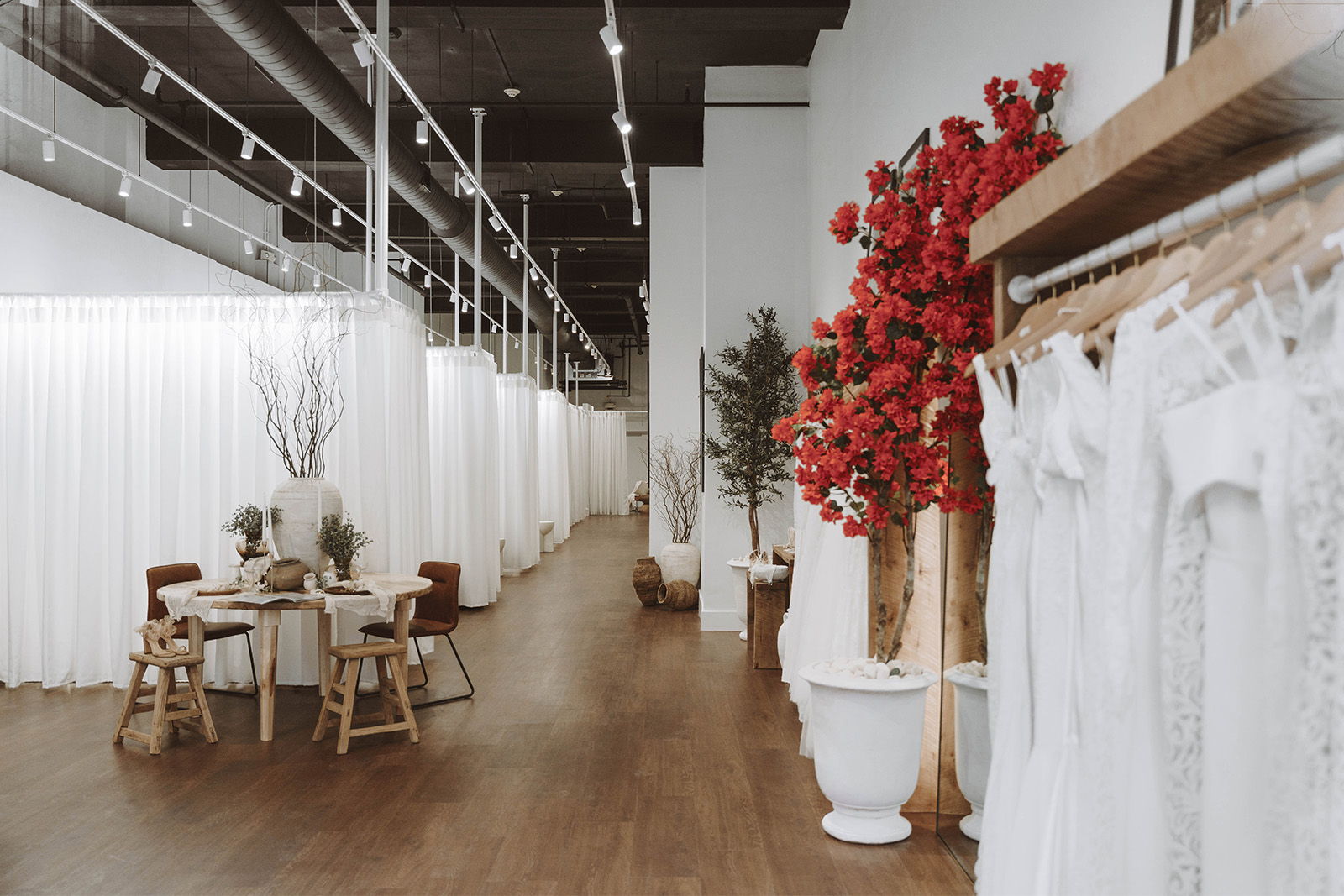 Philadelphia Bridal Boutique | Book Online  Grace Loves Lace US