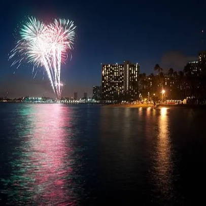 waikiki friday fireworks cruise