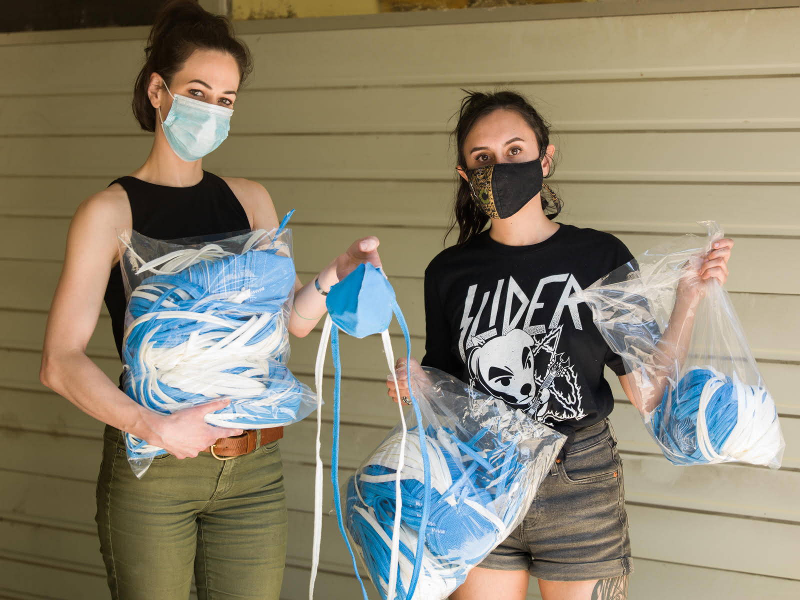 Women wearing face masks