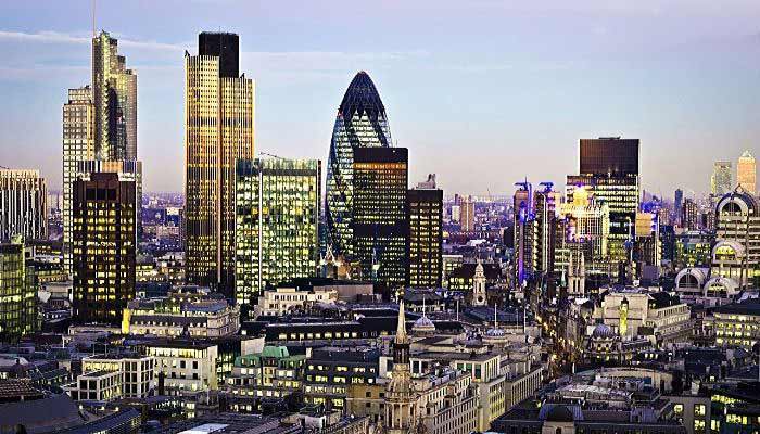 London skyline in the evening