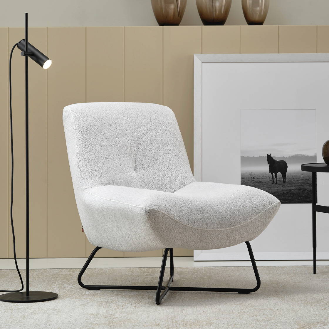 Rom Rico - Trendy Armchair For Modern Homes