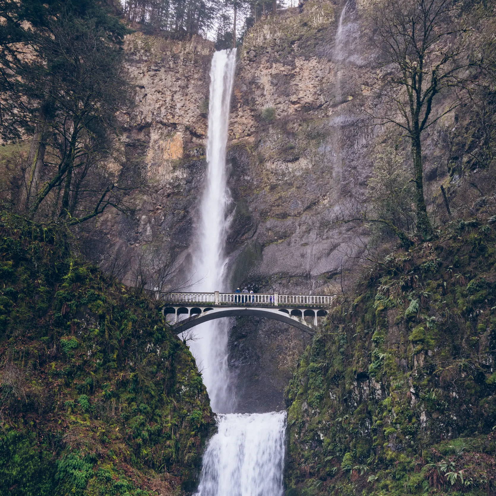 Multnomah Falls Oregon Rumpl