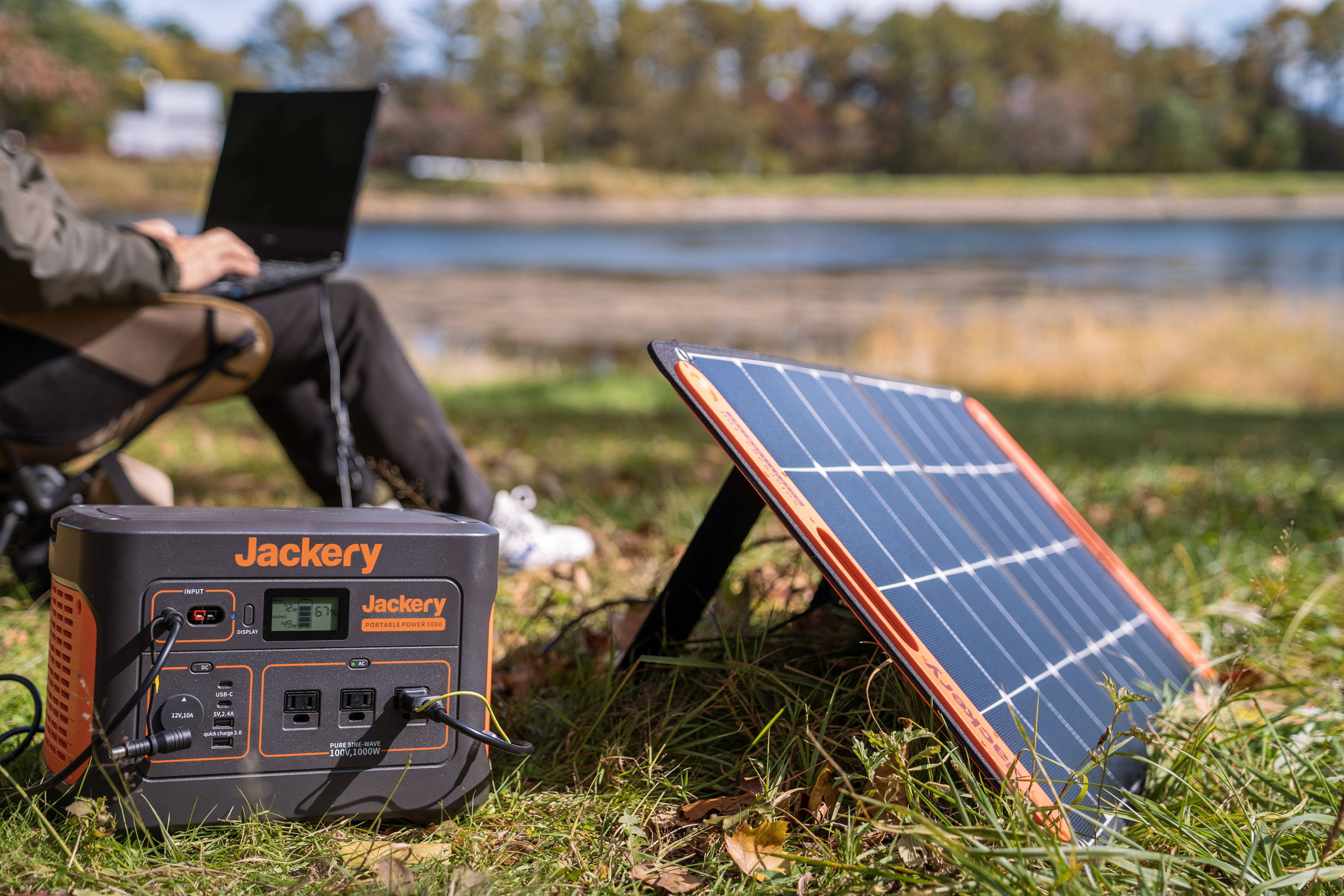 キャンプをより快適にするJackeryポータブル電源