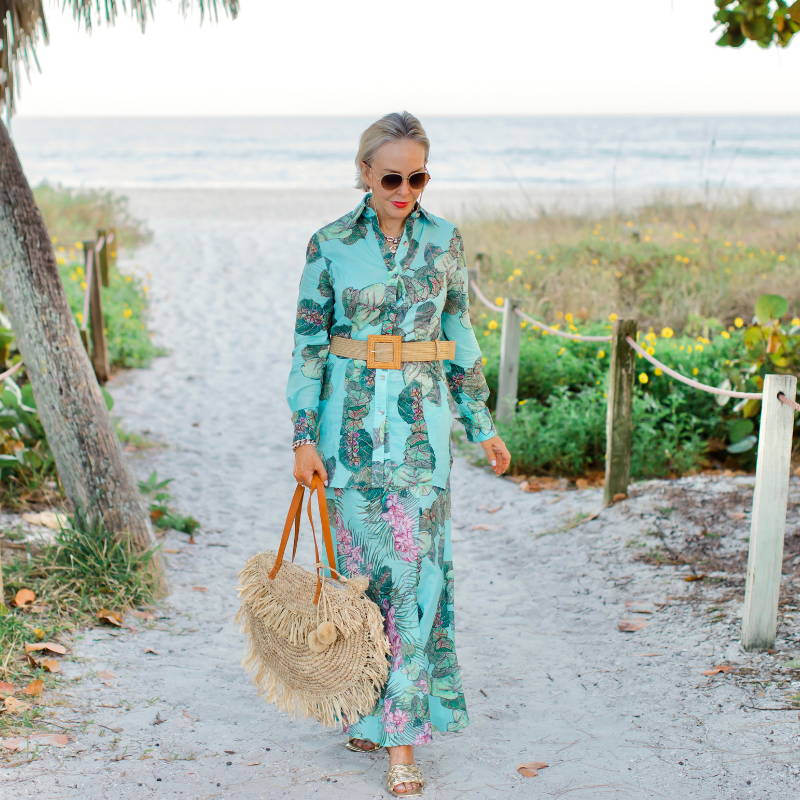Sheree Frede wearing cotton shirt and skirt printed outfit set on the beach in Sanibel Island by Ala von Auersperg