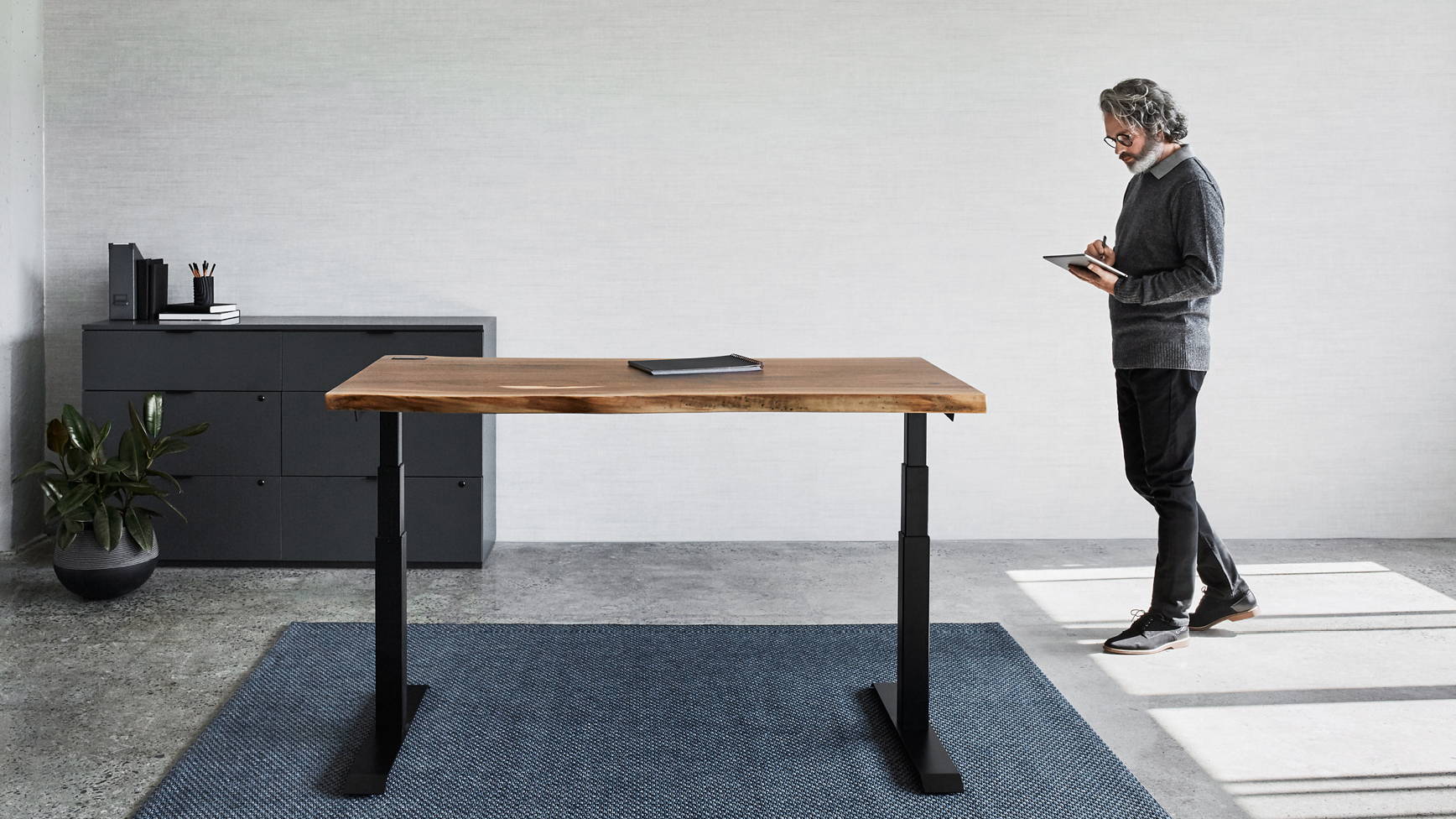 How To Use A Standing Desk Correctly Full Tutorial Ergonofis