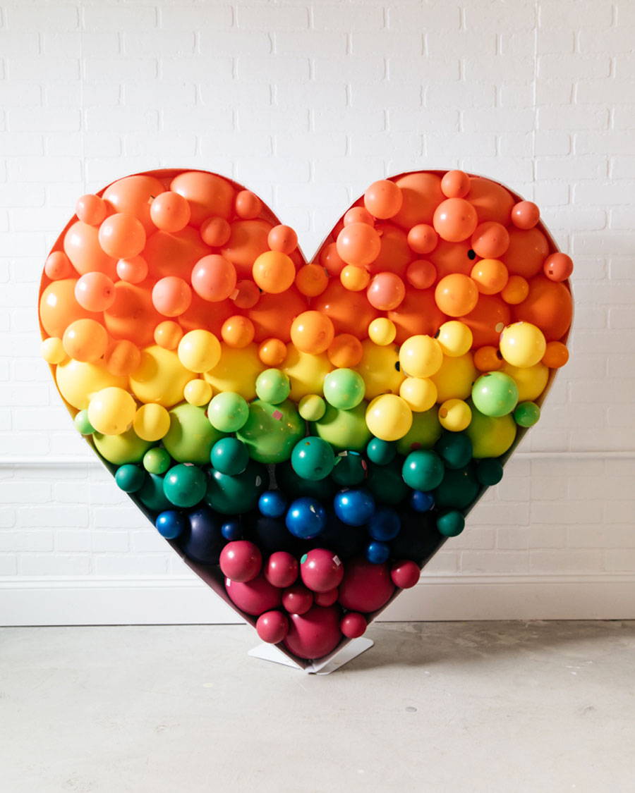 pride-balloons