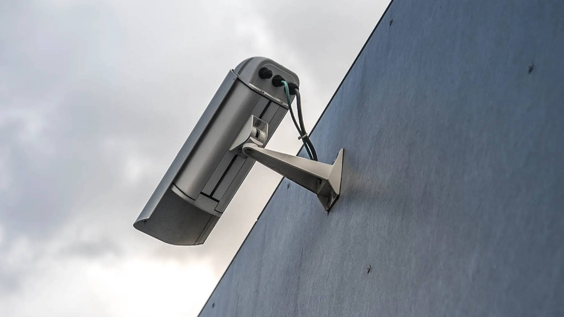 Lorex vs LTS: What's Best for You?