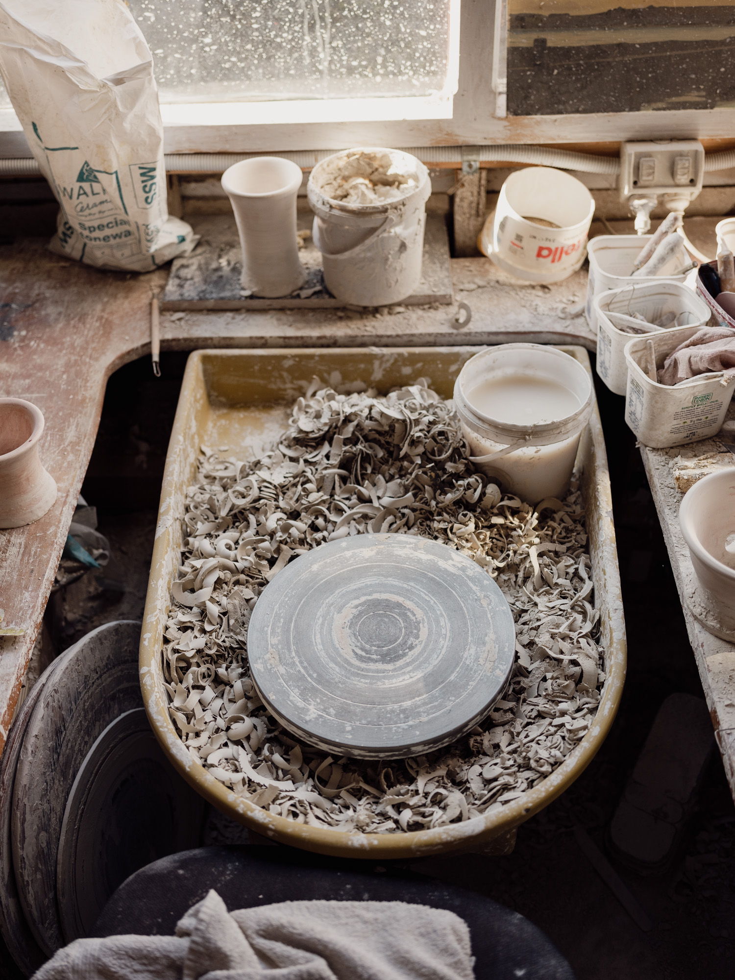 We Ponder potters wheel