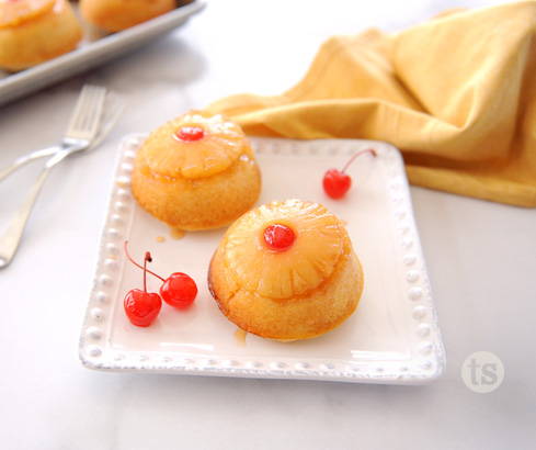 mini pineapple upside-down cake