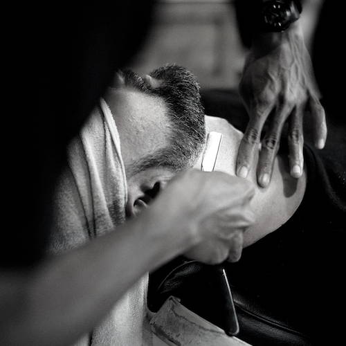 Shaving Neck using Straight Razor