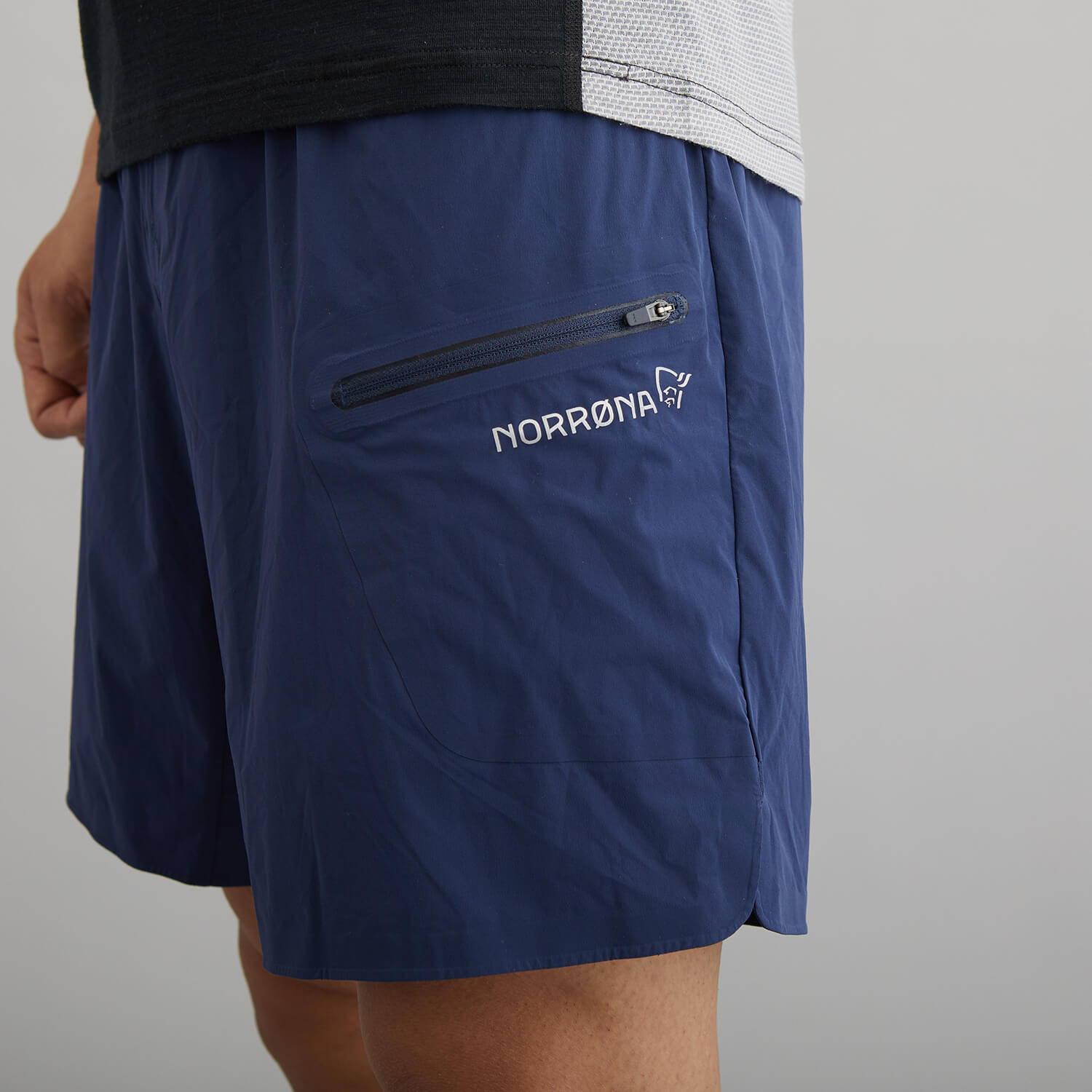 NORRONA（ノローナ）/ビティホーン トレイルランニングショーツ/ネイビー/MENS
