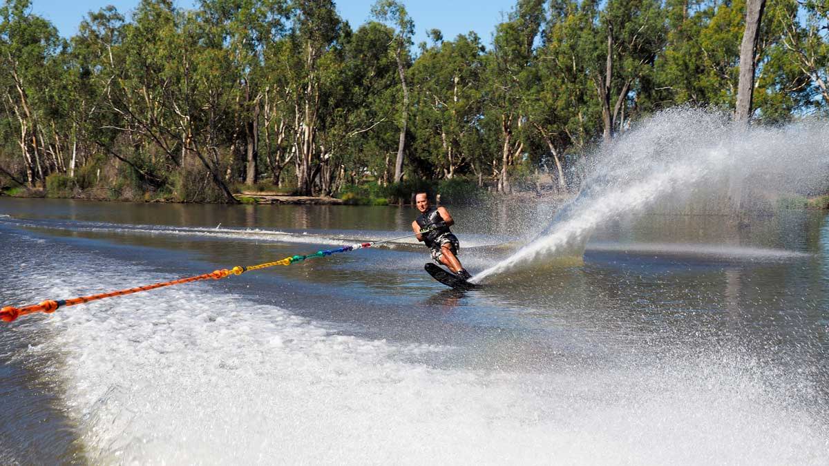 Where to waterski on the Murray River, South Australia