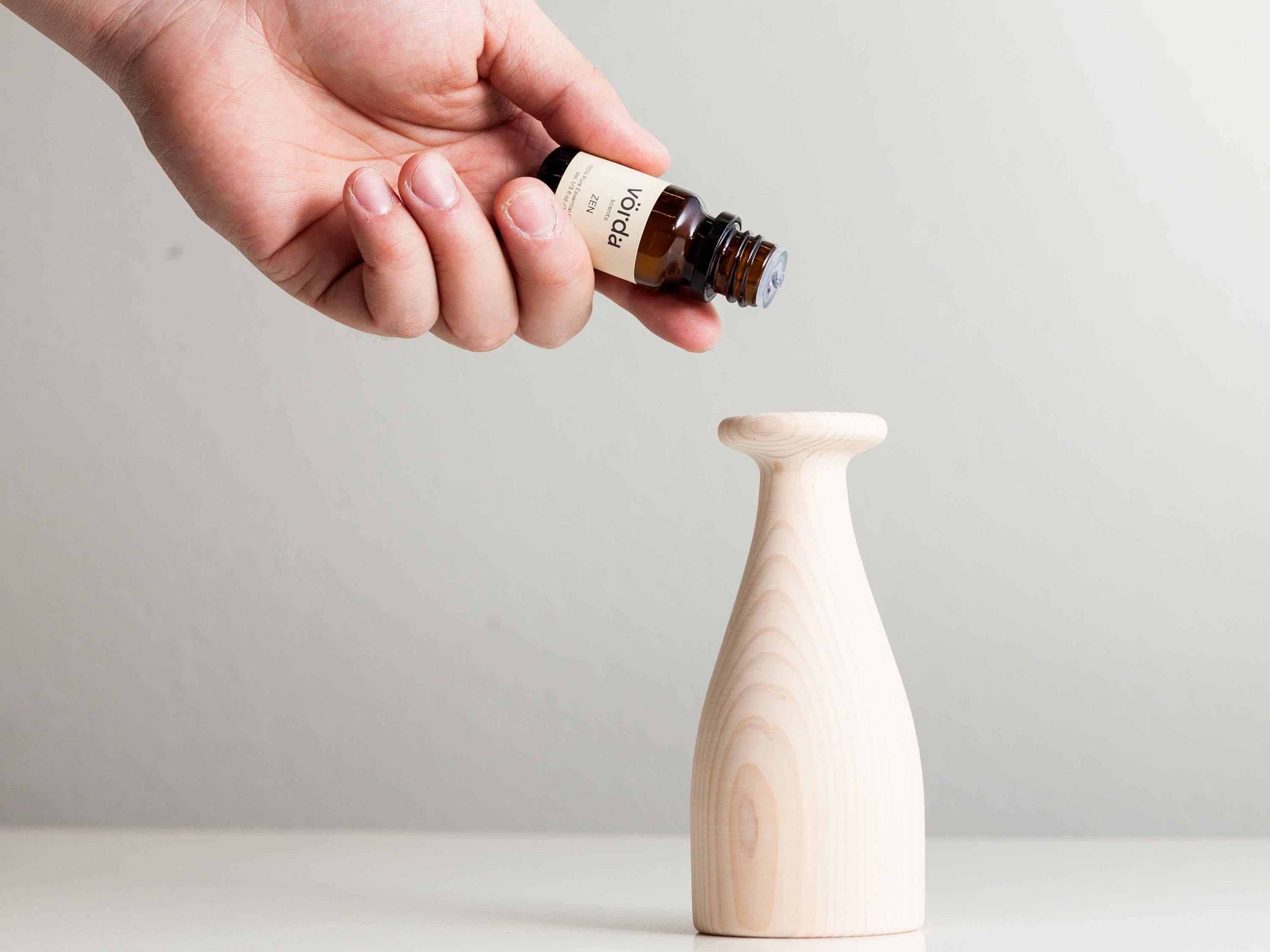 How to use a diffuser for your Essential Oils - YouTube