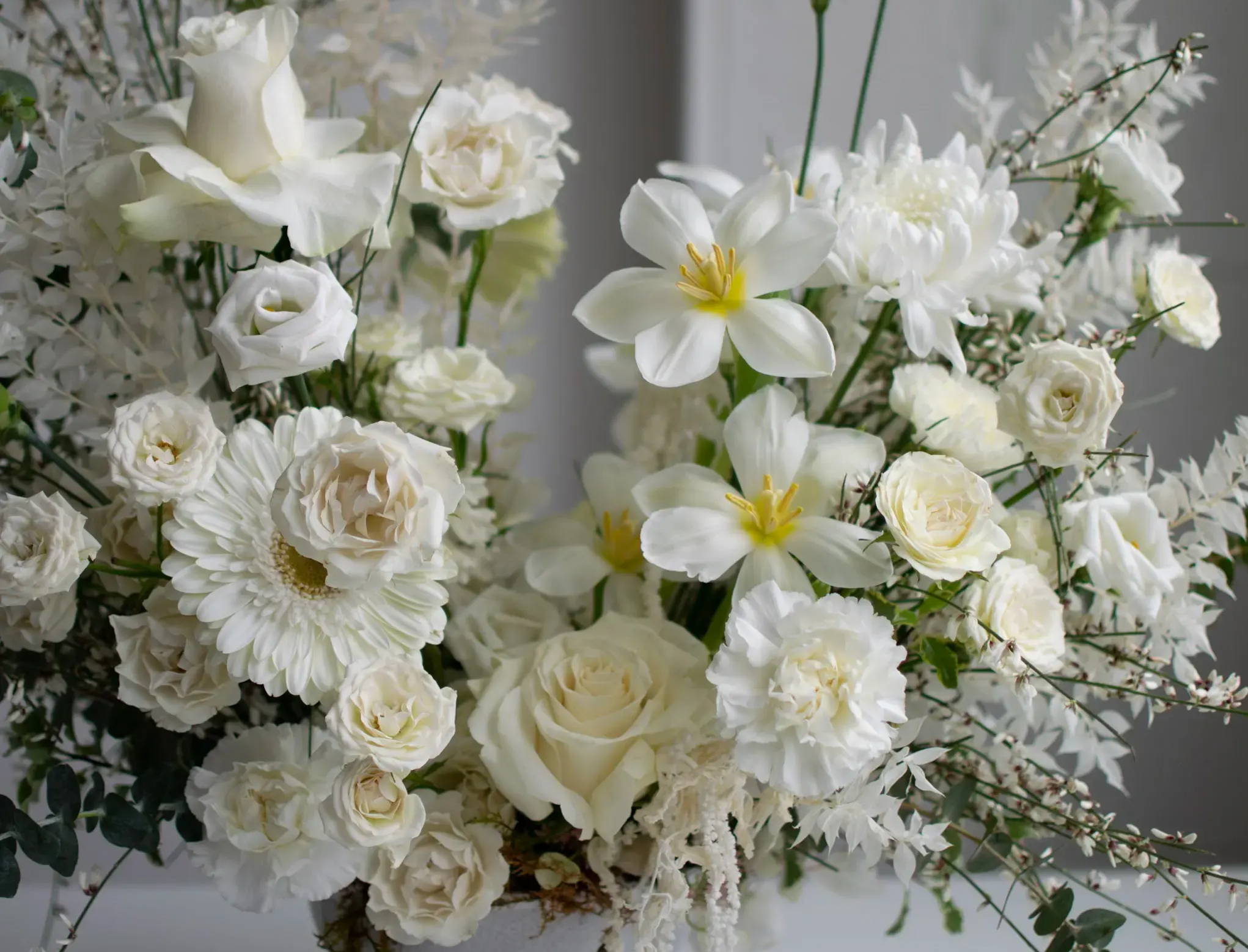 Condolence Flowers Etiquette - A Florist Guide You Should Follow