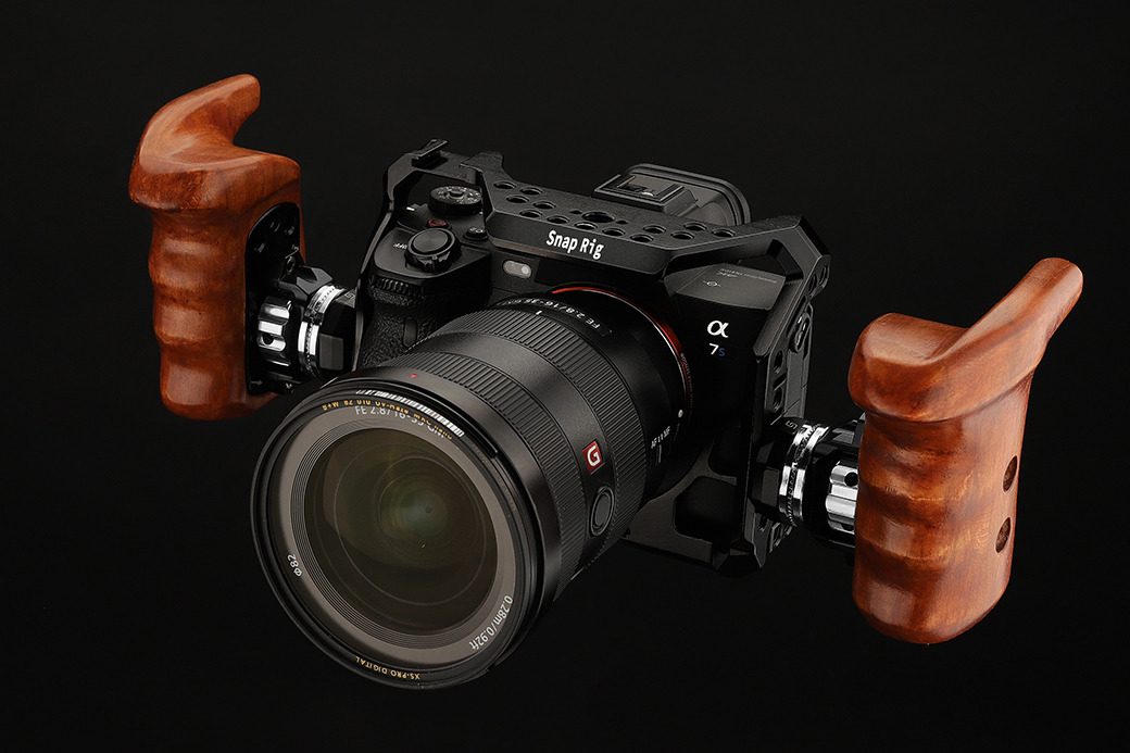 Proaim SnapRig Wooden Grip with ARRI Rosette for Camera Cages & Rigs