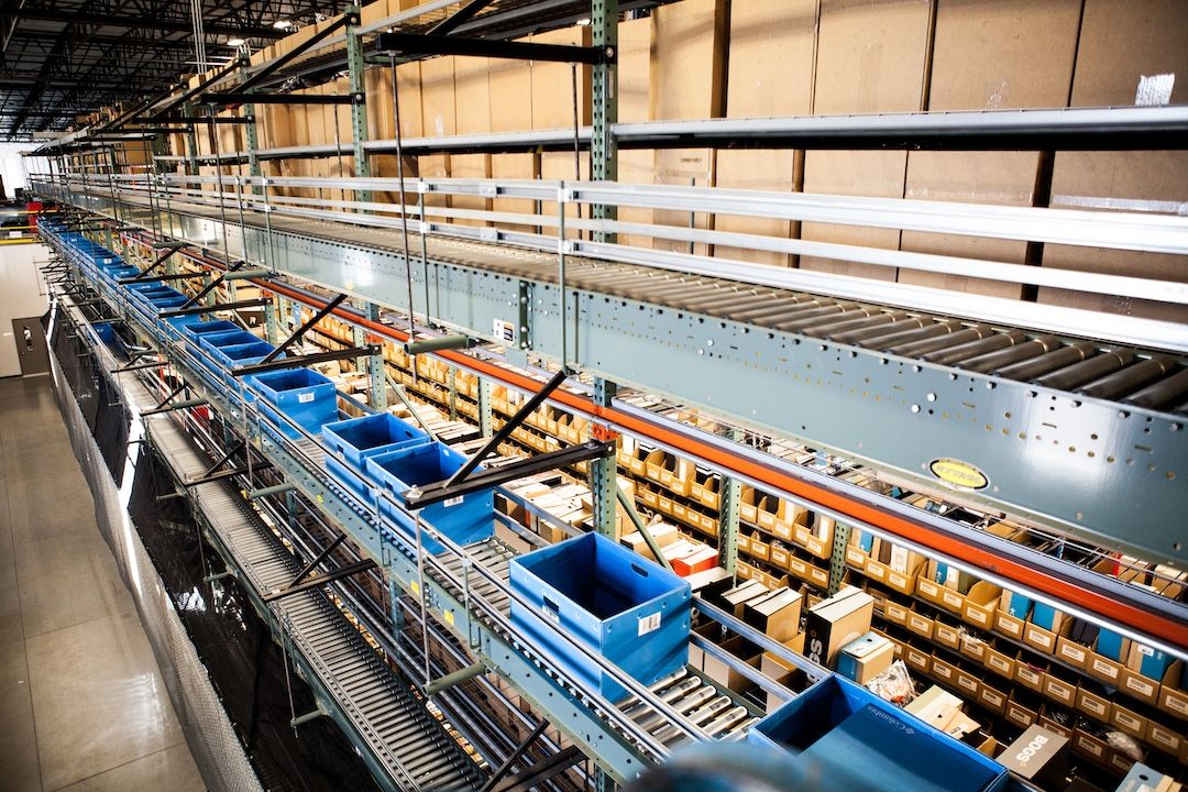Conveyor & Sortation Systems Integrators