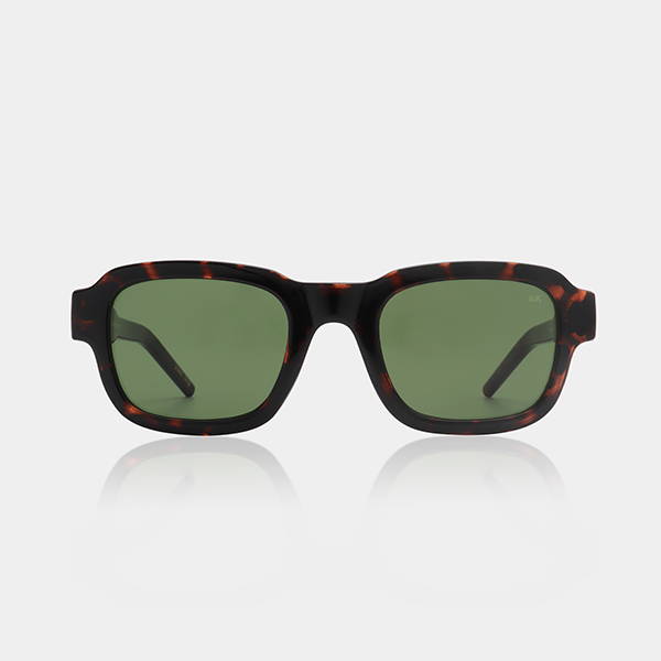 A product image of the A.Kjaerbede Halo sunglasses in Demi Tortoise.