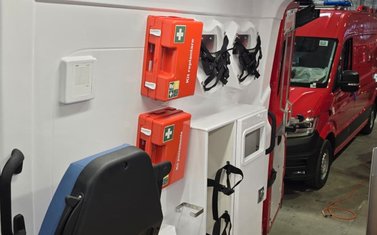 Deltamed Krankenwagen VoiceBridge Patientenraum
