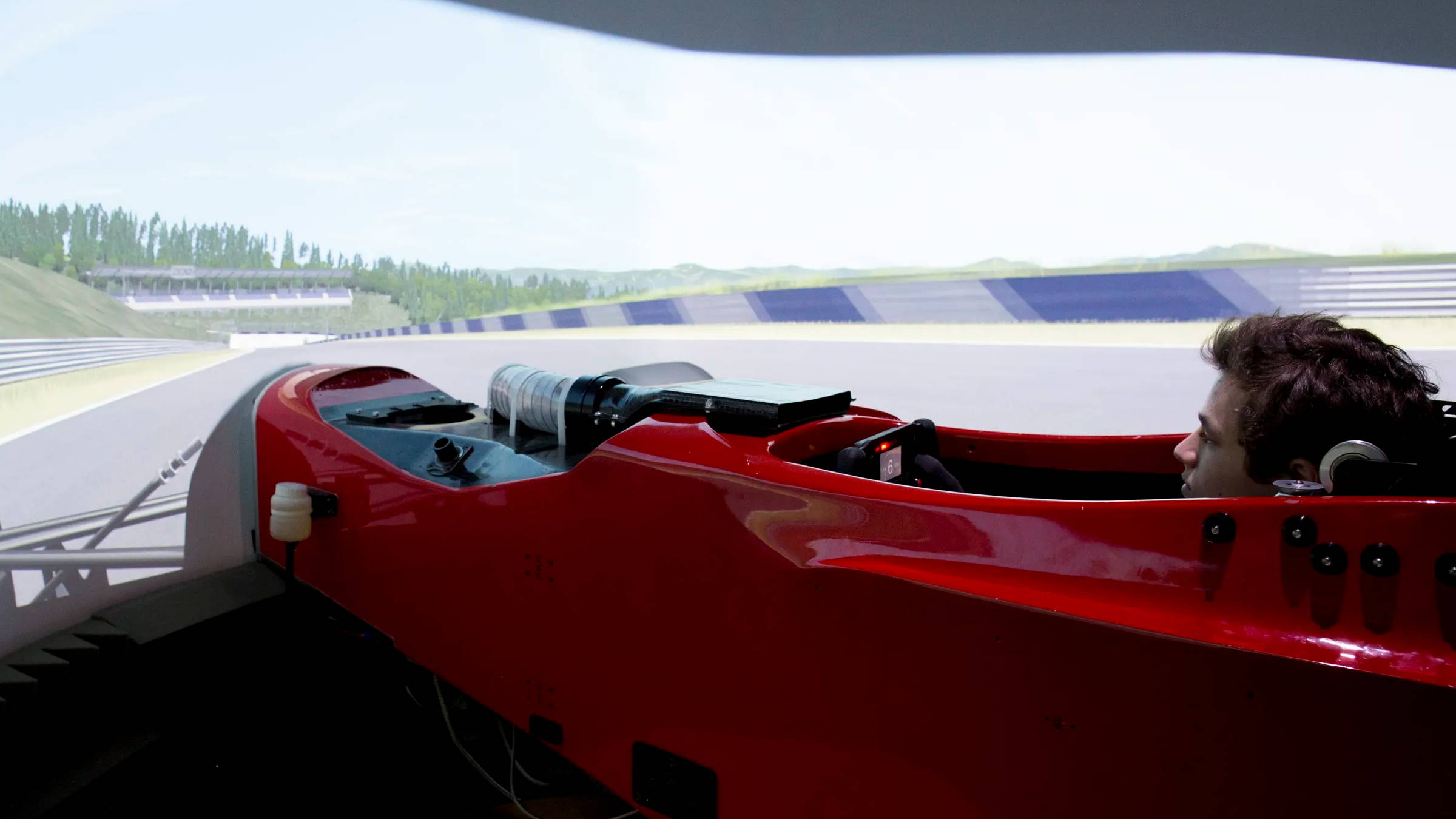 Lando Norris F1 Simulator | Cool Performance Racing Simulators
