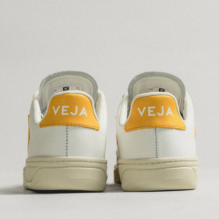 Veja V 12 Leather W Extra White Ouro Gelb