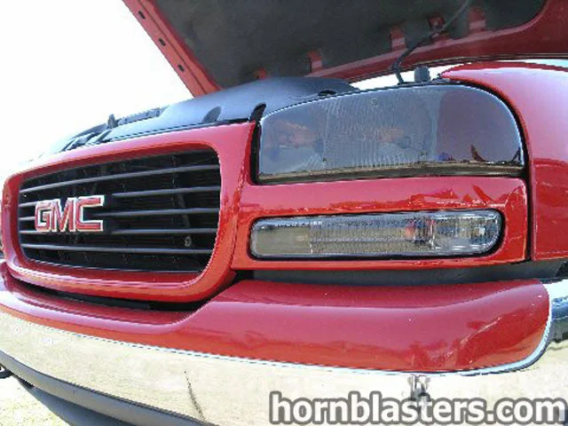 Frame rail or underbody horn bracket mounting progress on GMC Sierra 1500 Extended Cab photo 3