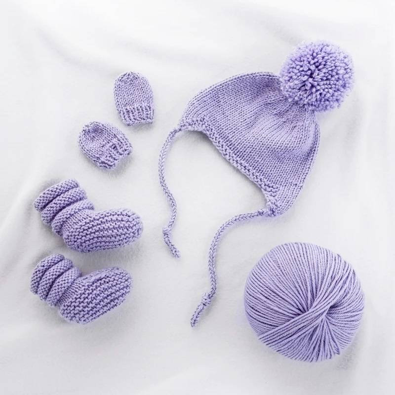 Knitted Hat Mitts and Booties Baby Shower DIY gift