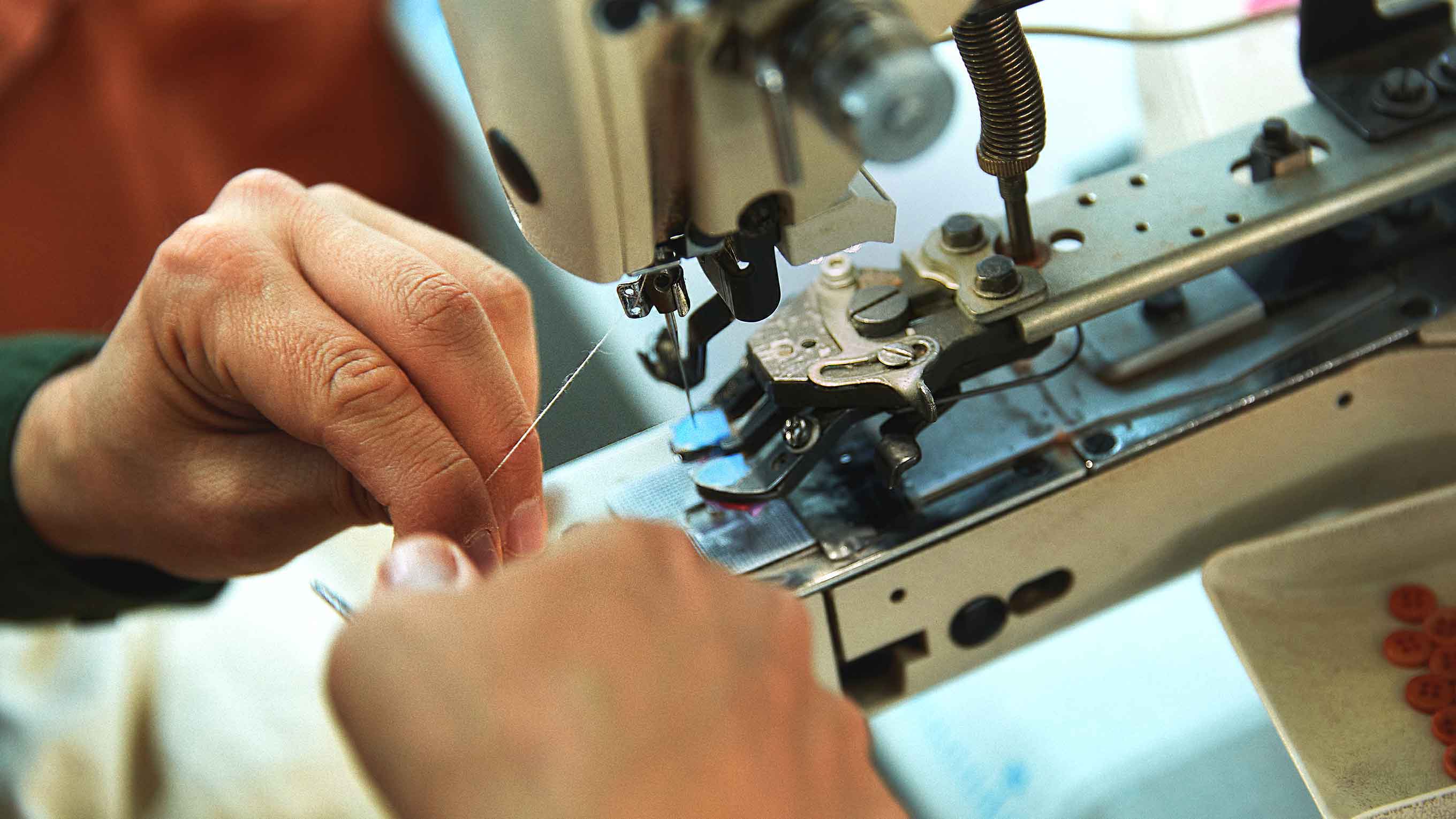 Nähmaschine in der Textilproduktion
