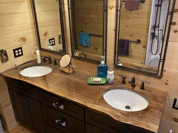 Bathroom countertops coated with UltraClear epoxy