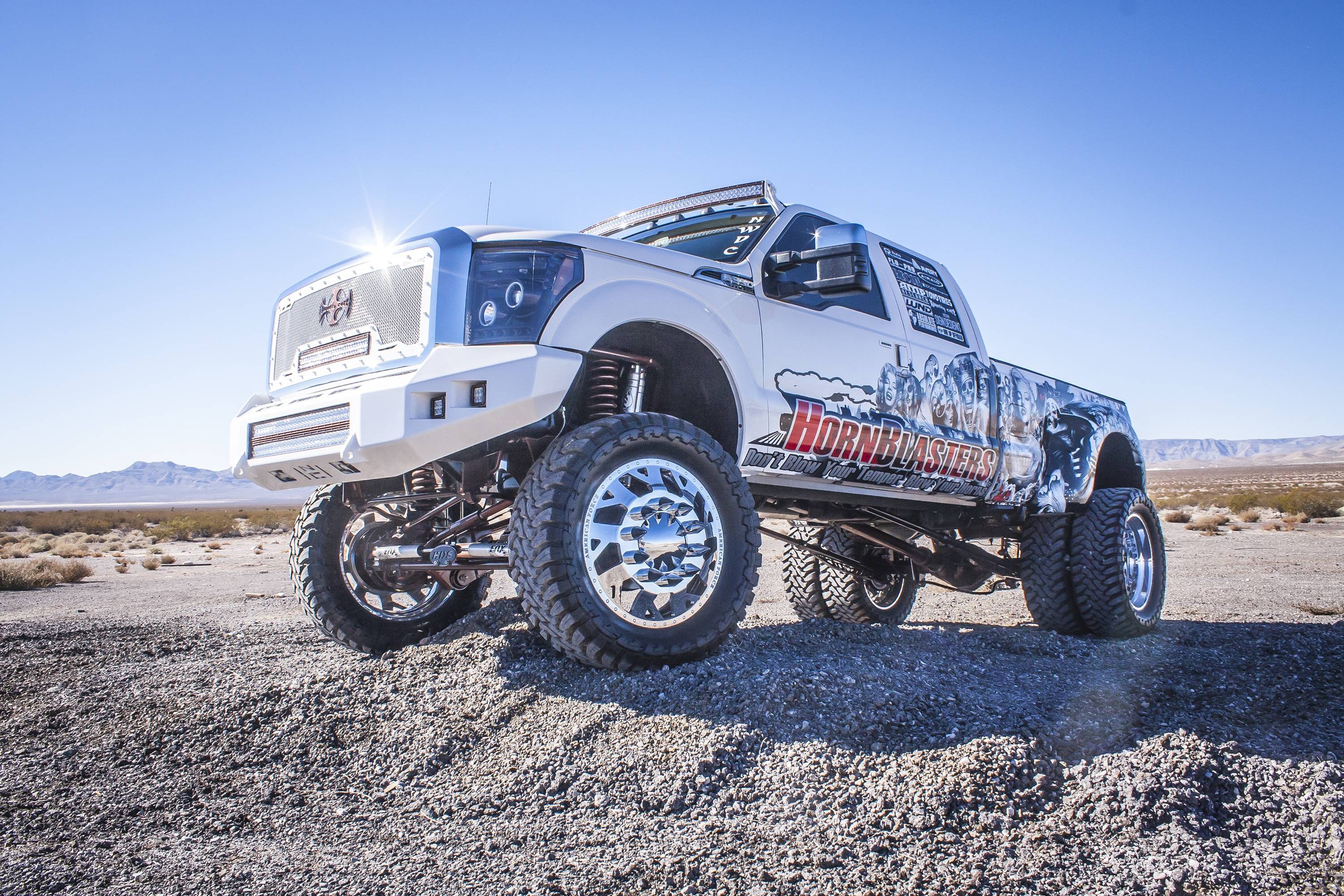 HornBlasters 2015 Ford F350 Dually