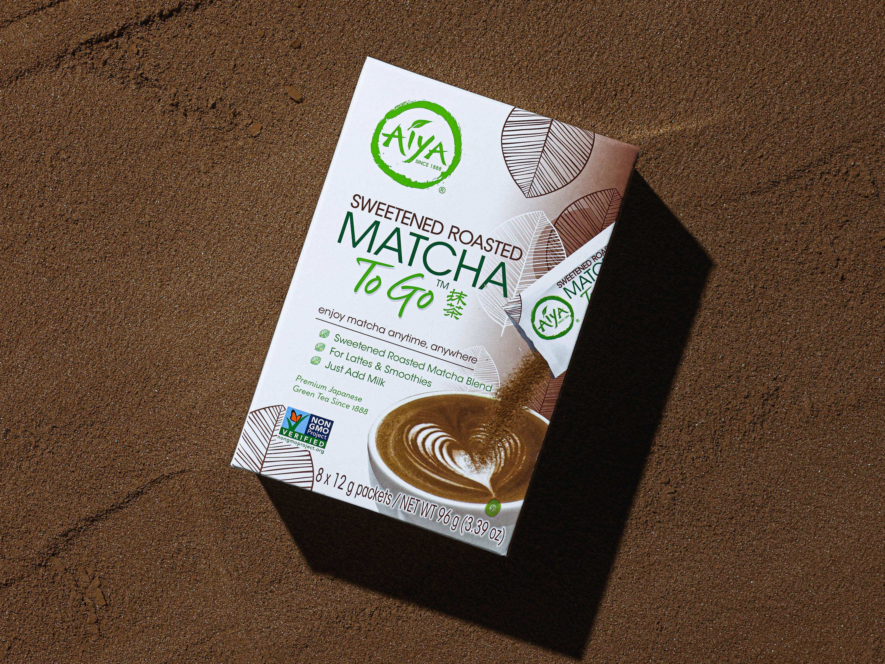 Box of sweetened roasted matcha to go on roasted matcha powder.