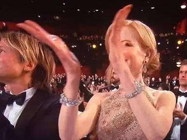 Nicole Kidman clapping