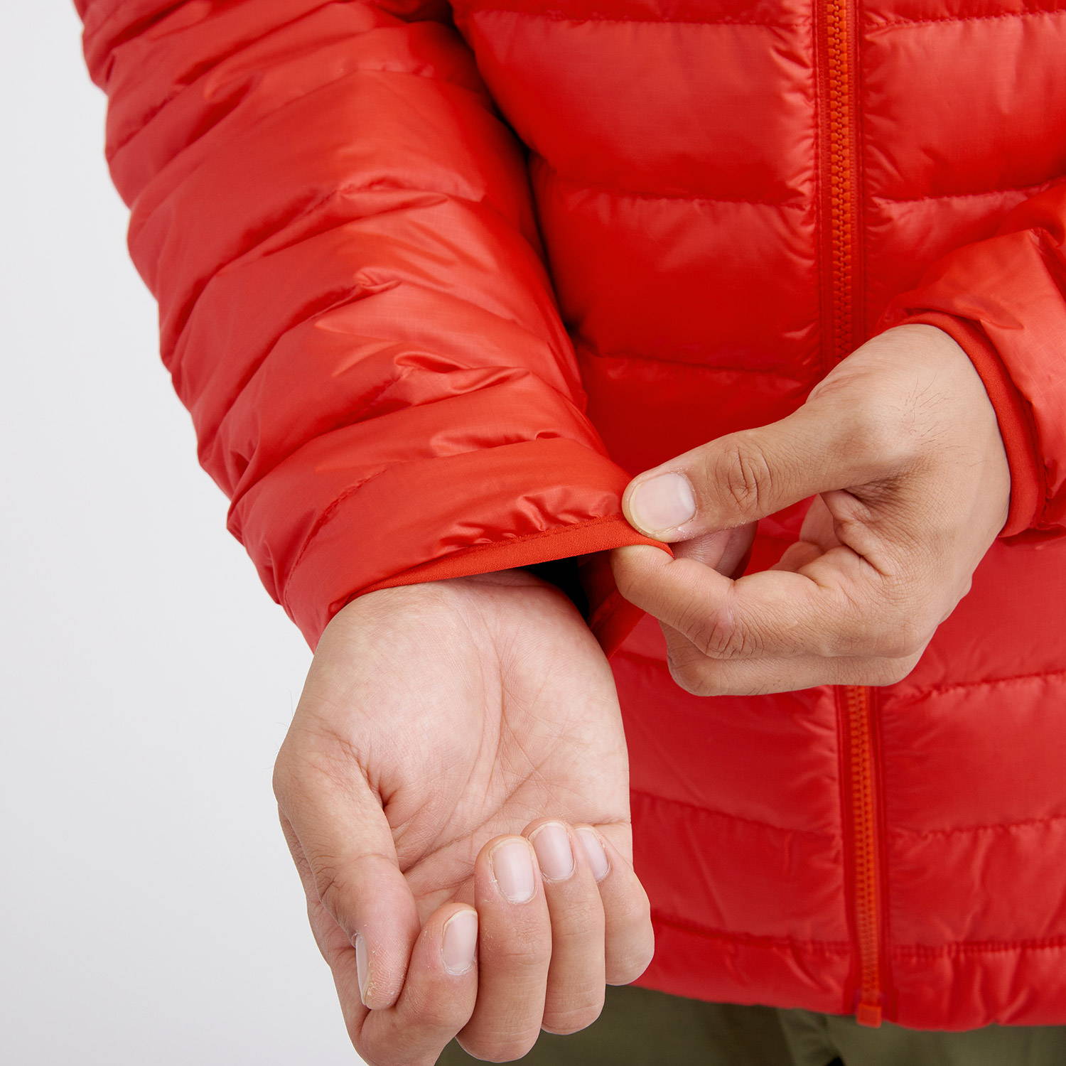 patagonia（パタゴニア）/ダウンセーターフーディ/レッド/MENS